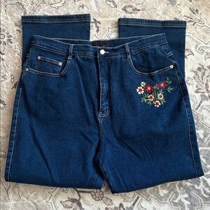 Denim & Co flowered pocket jeans 20